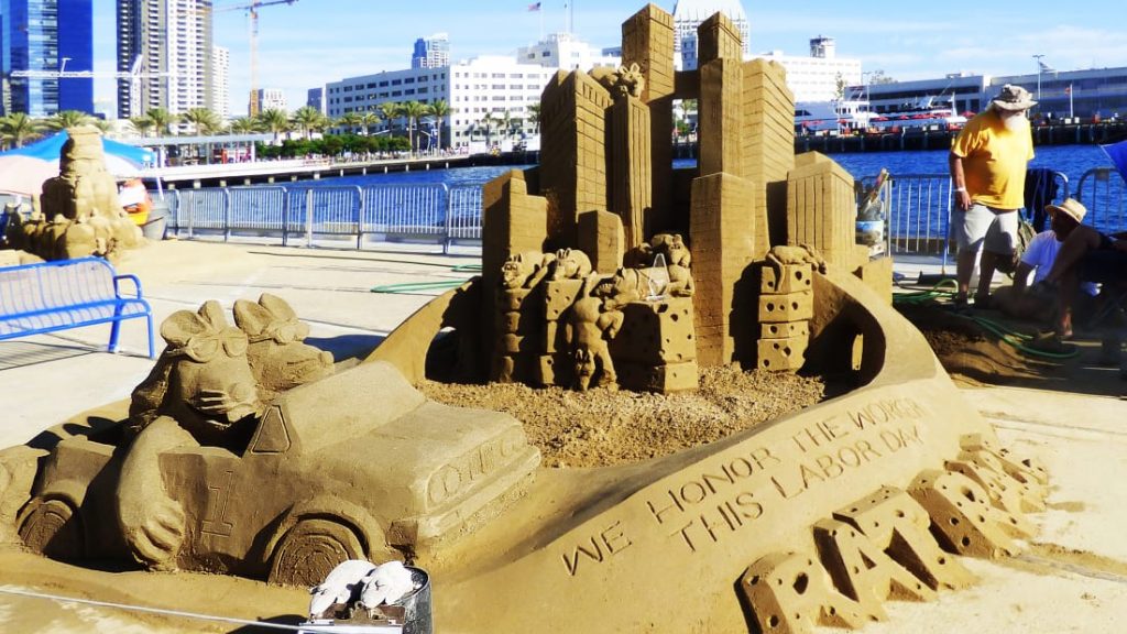 U.S. Sand Sculpting Challenge and Dimensional Art Exposition